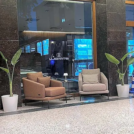 Istanblu & Hotel 2*
